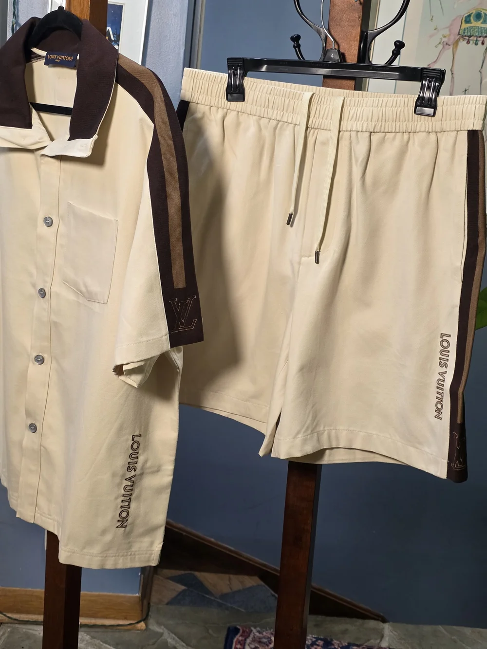 MADE IN ITALY LOUIS VUITTON BICOLOR WARM UP SHORTS XL